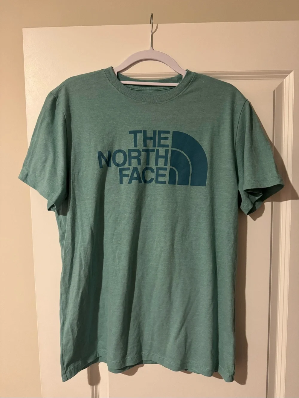The North Face Men’s Logo T-Shirt Size L Heather Sage Green Short Sleeve Tee